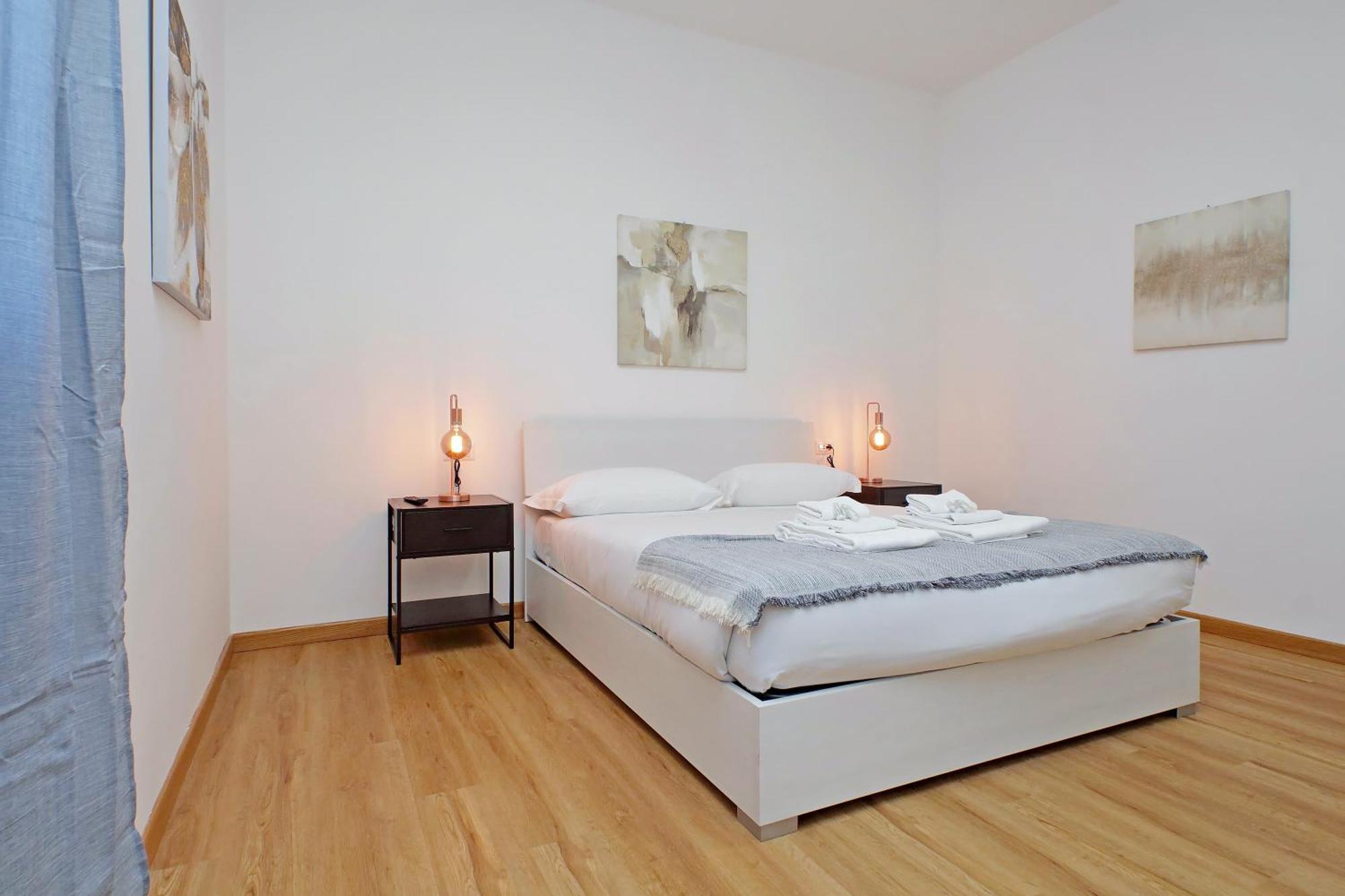4bnb - Baldo Degli Ubaldi Big Roma